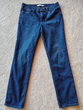 Levi's Dark Blue Mid Rise Straight Leg Women's Jeans Size 12